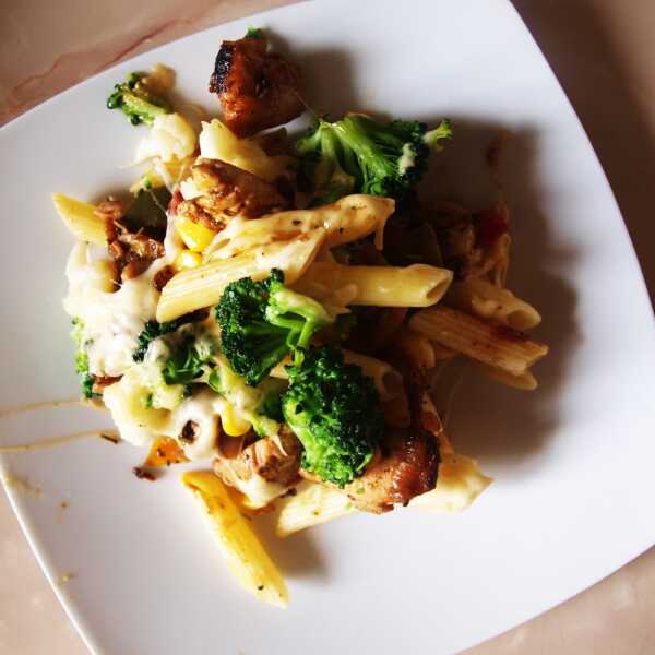Zapiekanka z makaronem penne