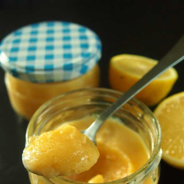 Lemon curd na żółtkach - krem cytrynowy do ciast i deserów
