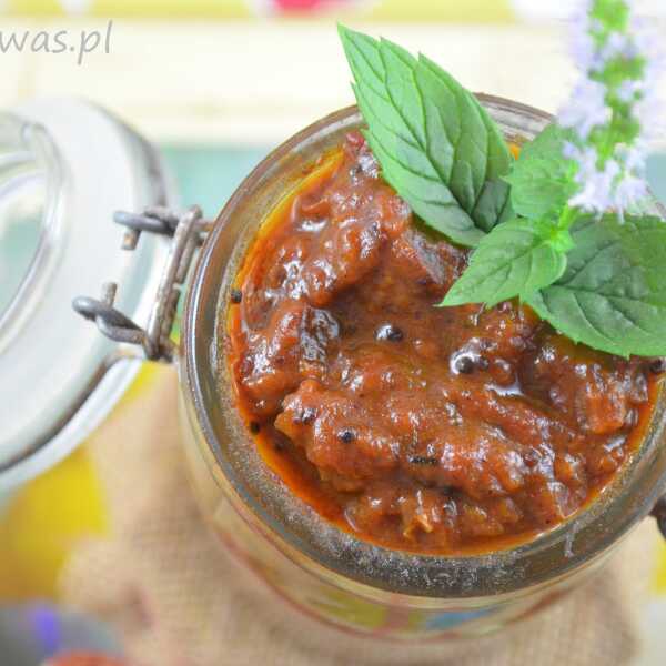 Chutney pomidorowo – morelowy z czarną gorczycą i masłem ghee