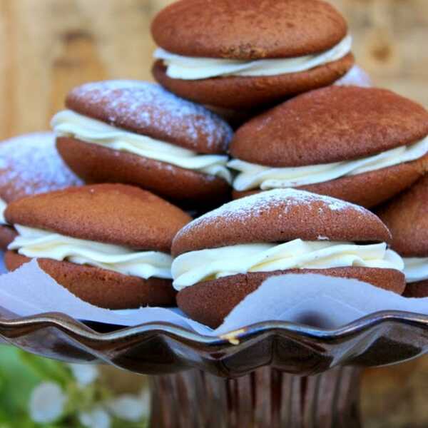 Cappuccino Whoopie Pies