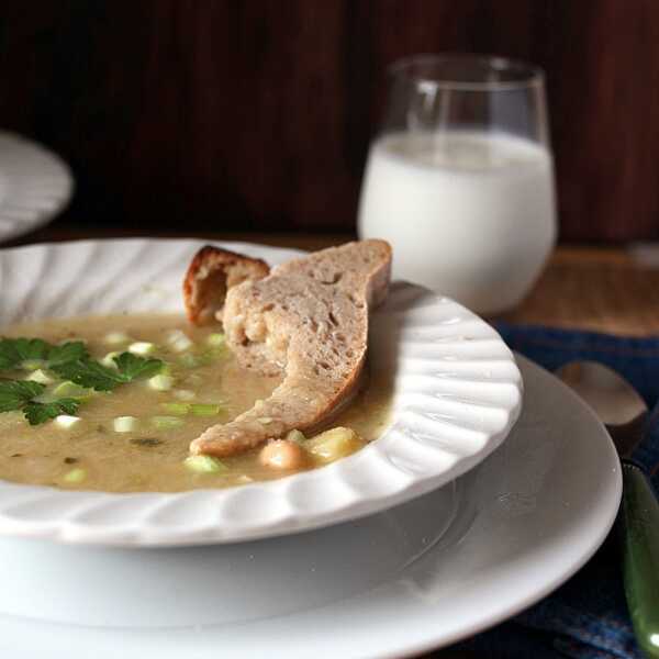 Zupa z cieciorki i pora