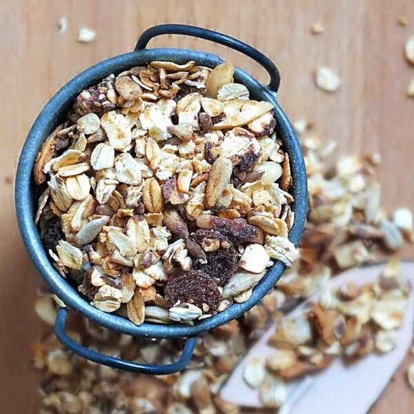 Granola czekoladowo-pomarańczowa dla NieAlergika