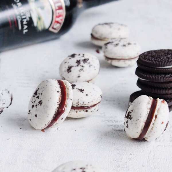 Makaroniki oreo z kremem Bailey's