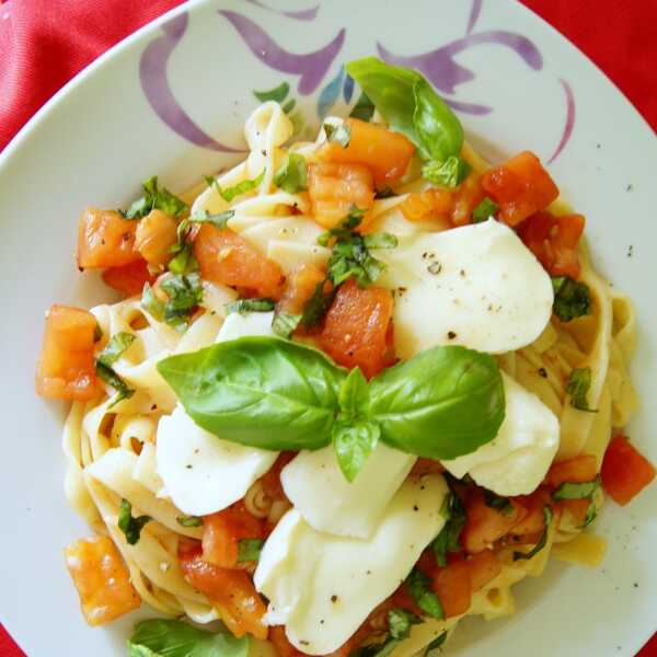 Makaron ala caprese