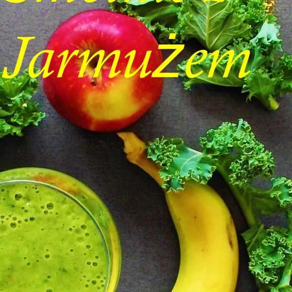 Smoothie owocowe z jarmużem 